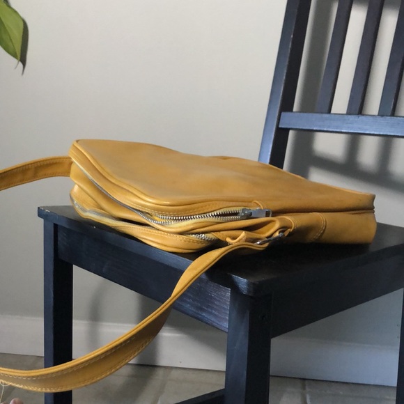 Vintage Interpur Vinyl Carry-All Bag - Picture 4 of 7